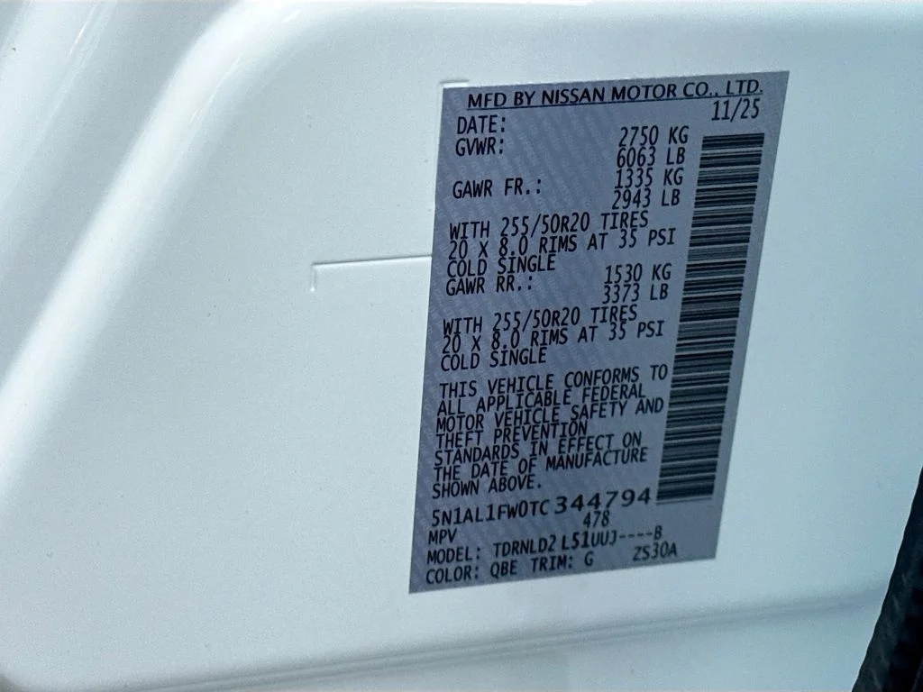Certified Used 2026 White INFINITI SPORT image 36