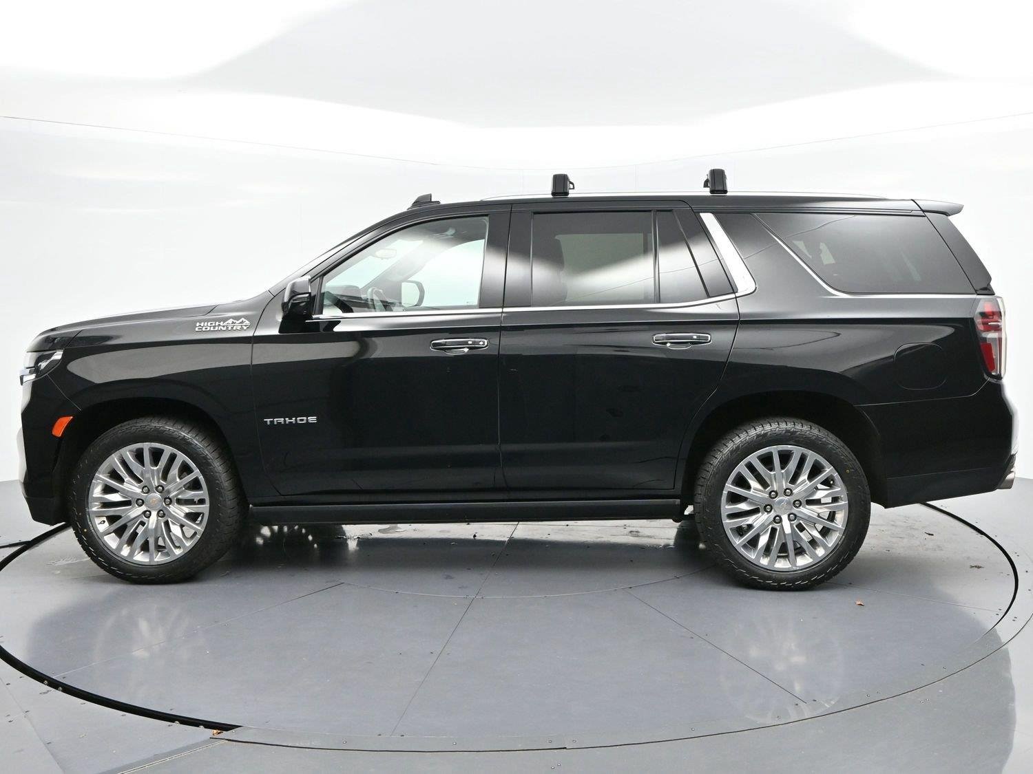 Used 2023 Black Chevrolet High Country image 4