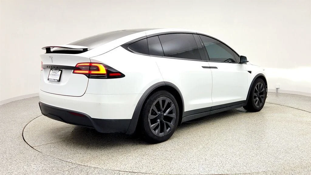 Used 2022 Pearl White Multi-Coat Tesla AWD image 5