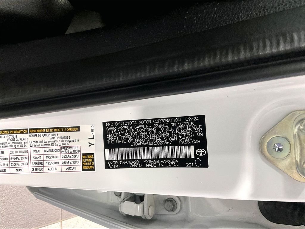 Used 2024 Beige Toyota XLE image 35