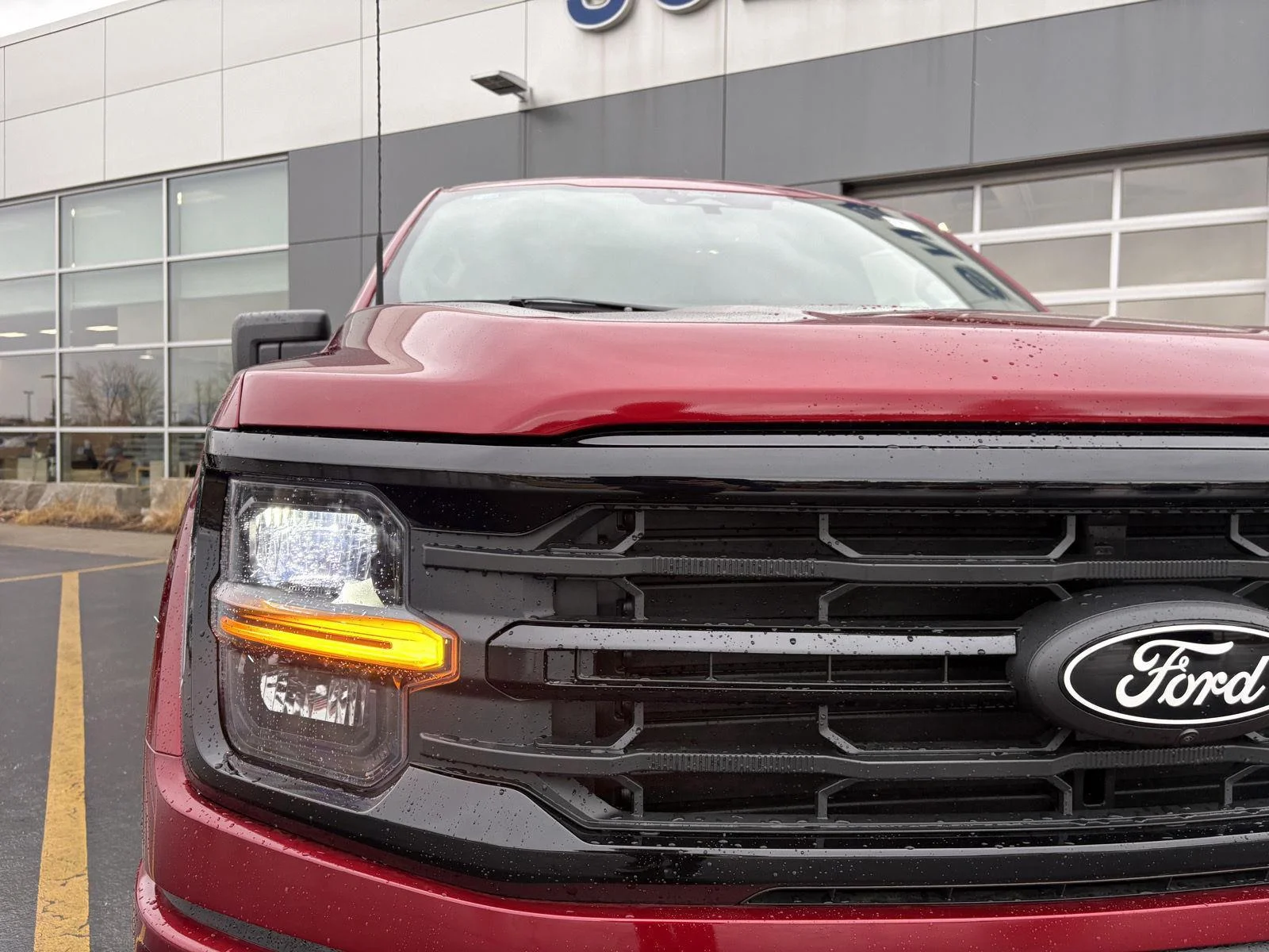 New 2026 Ruby Red Metallic Tinted Clearcoat Ford XLT image 24