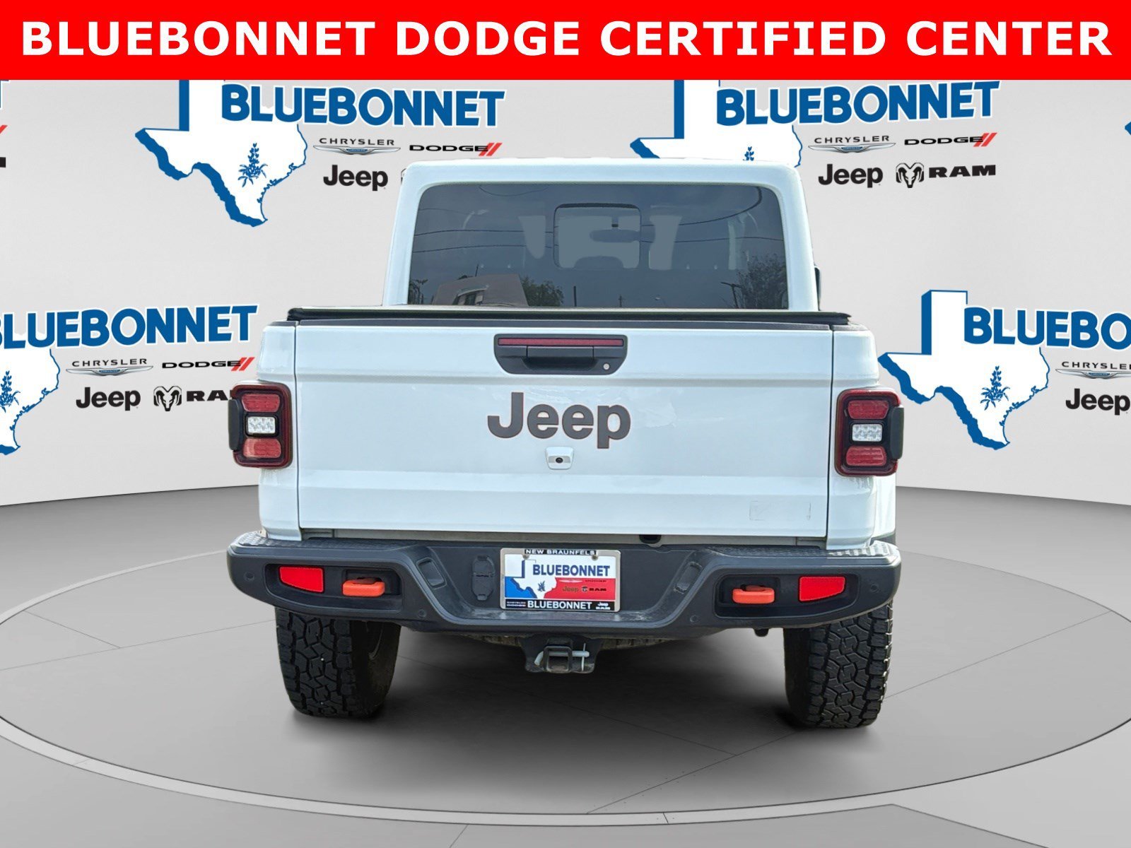 Used 2020 Bright White Clearcoat Jeep Mojave image 6