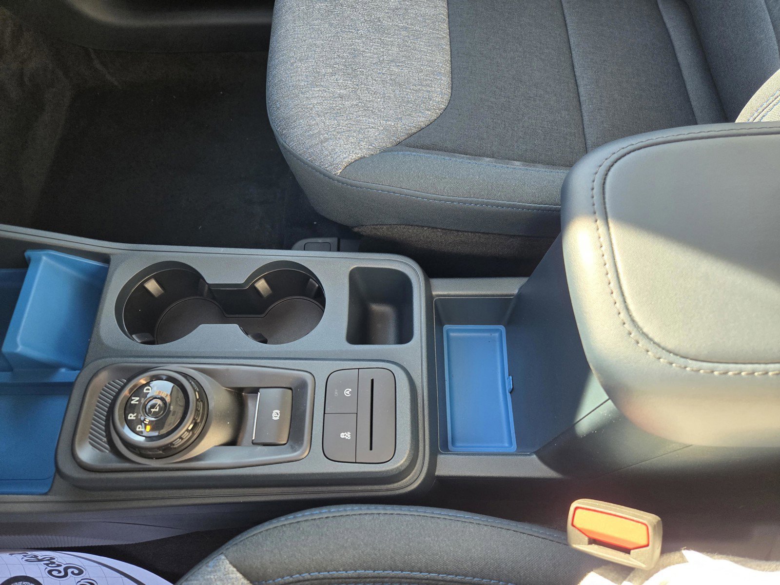 New 2026 Oxford White Ford XLT image 12