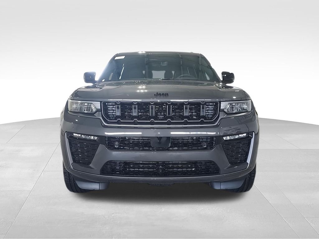 Used 2026 Gray Jeep Limited Reserve image 3