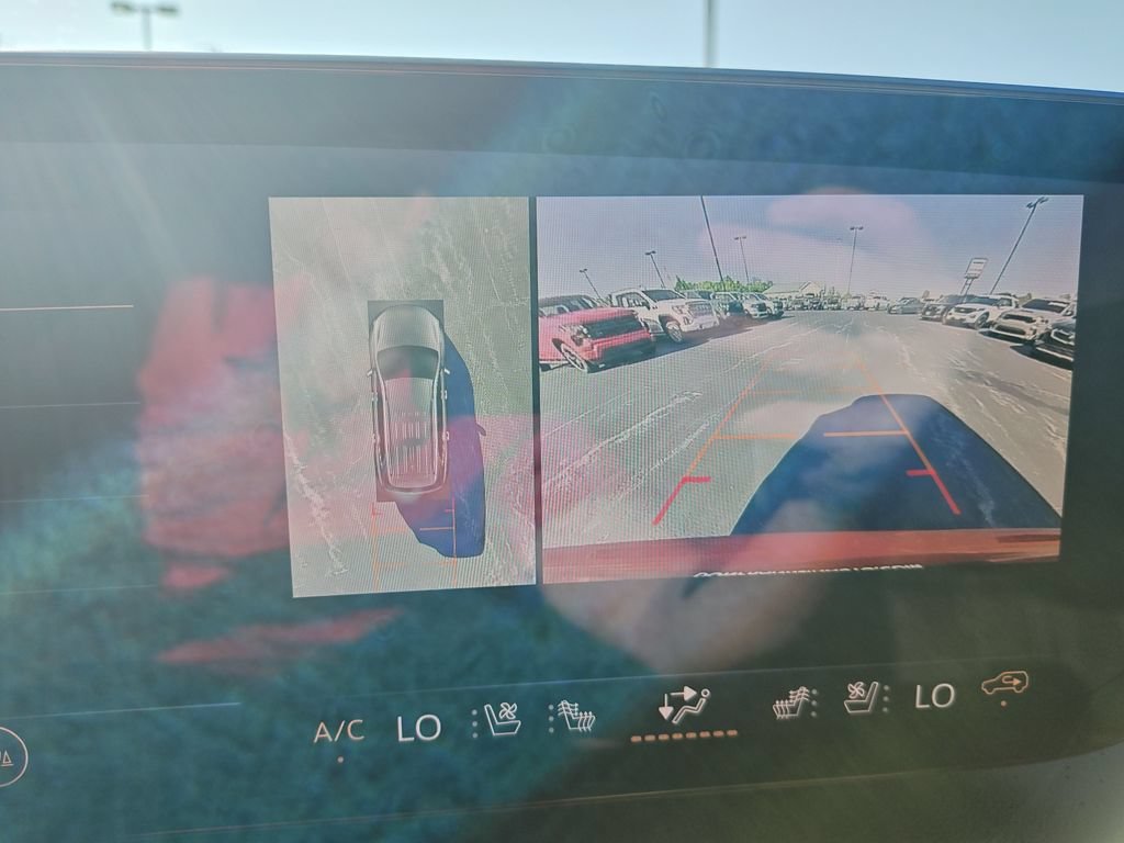 New 2026 Cherry Red Tintcoat Buick Avenir image 23