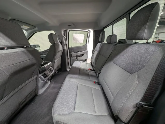 New 2026 Oxford White Ford XLT image 54