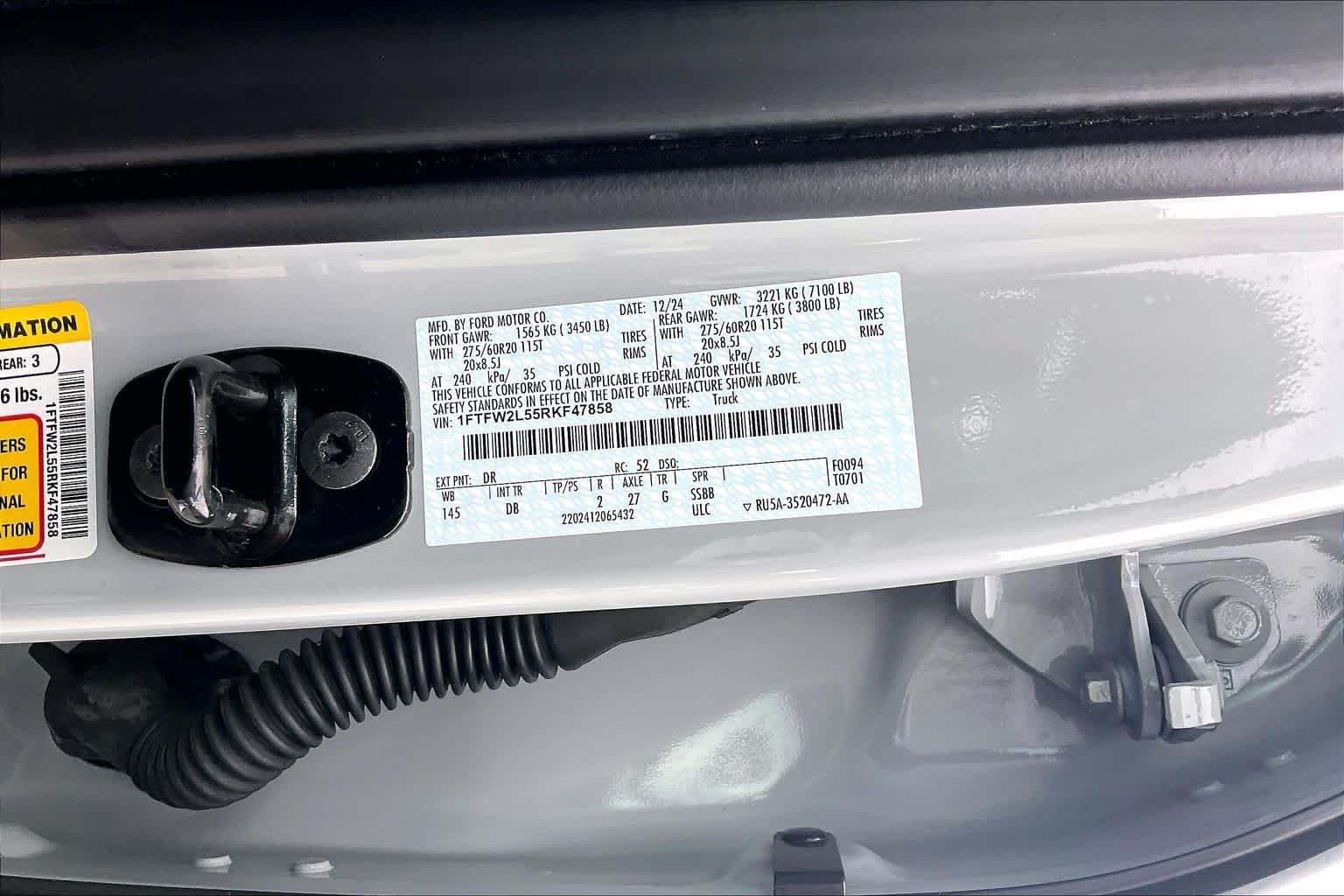 Used 2024 Avalanche Ford STX image 33