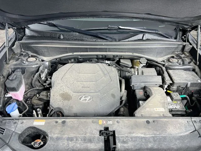 Used 2023 Black Hyundai Limited image 31