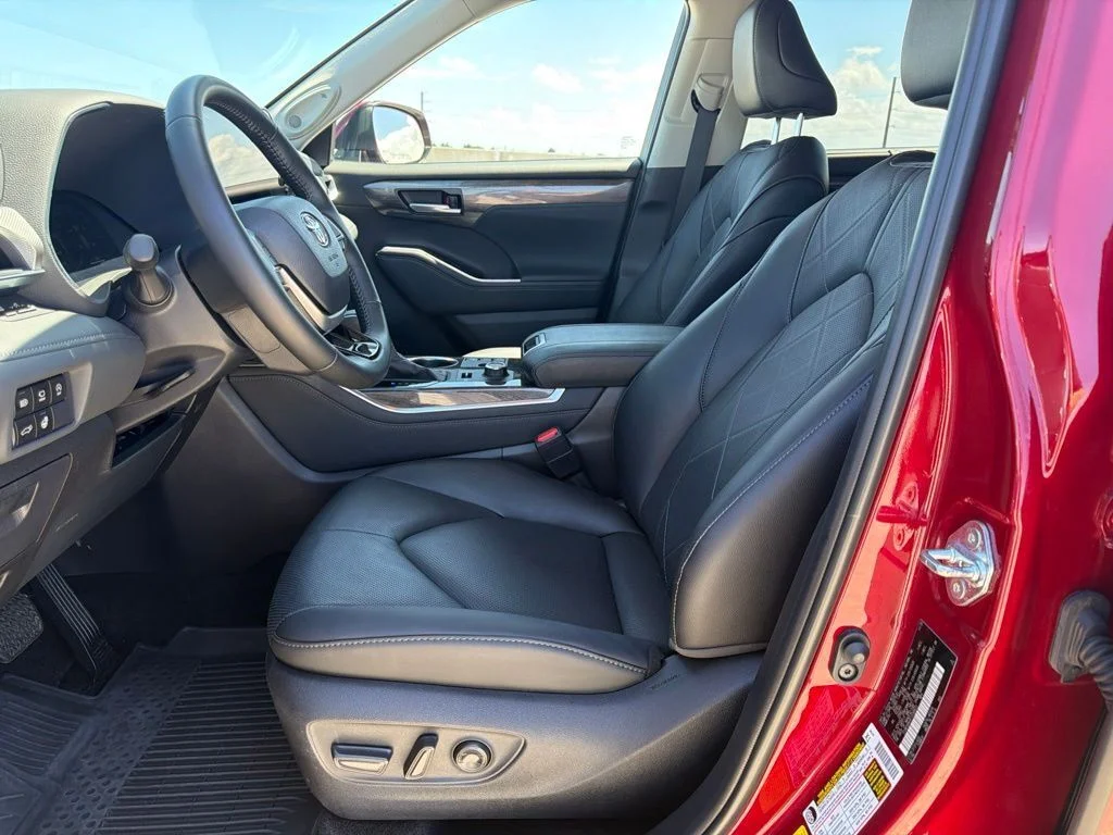 Used 2026 Red Toyota Platinum image 9