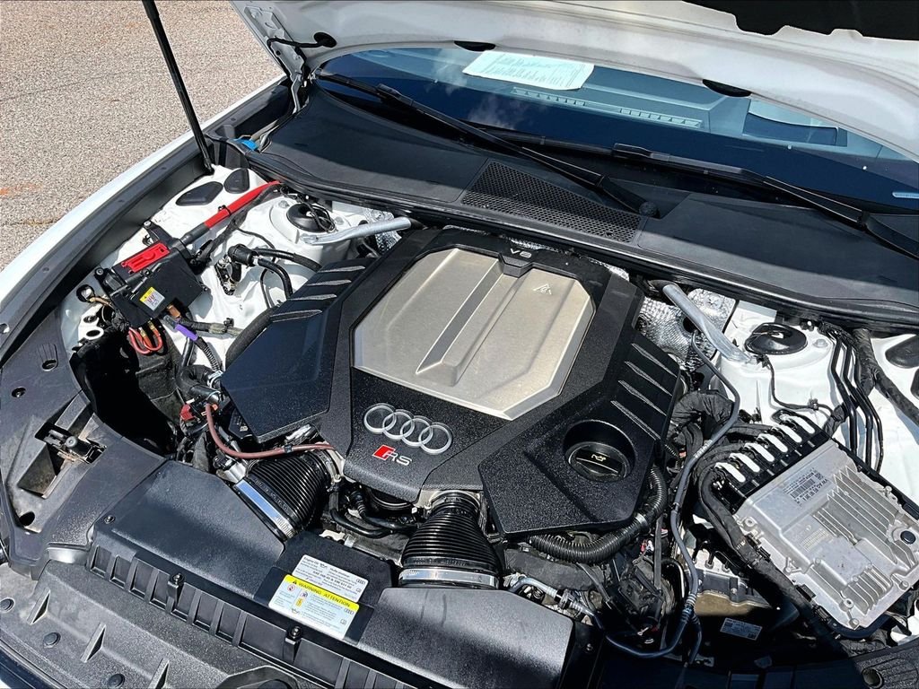 Used 2021 White Audi 4.2 image 24