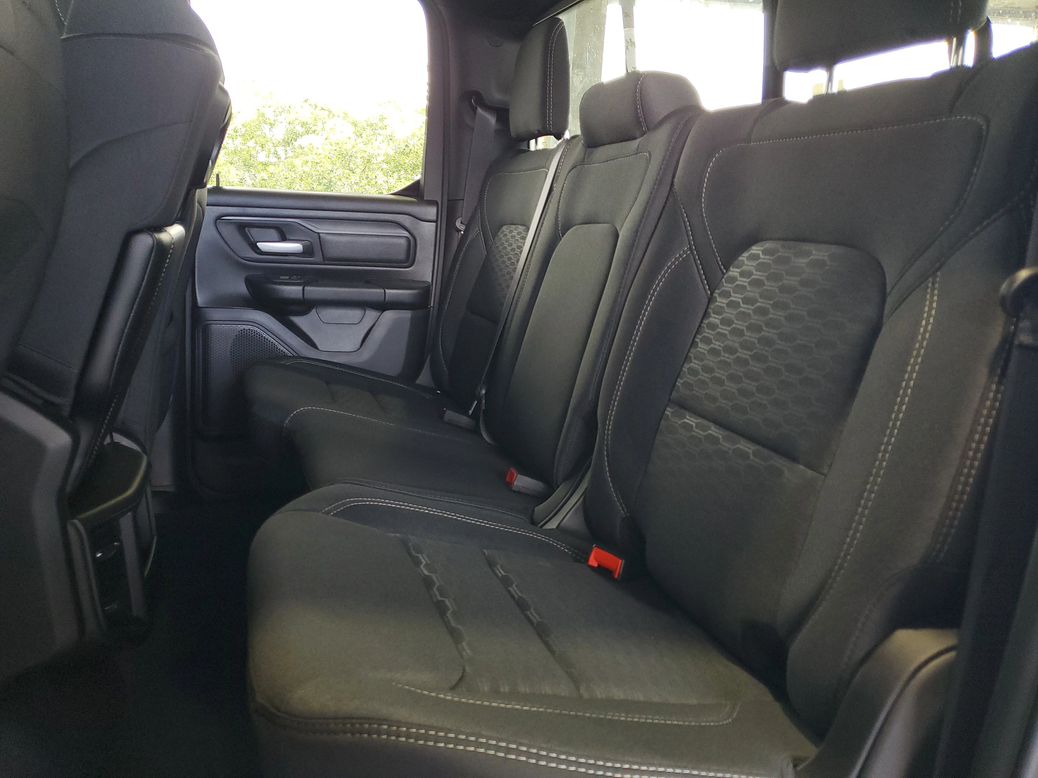 New 2026 Diamond Black Crystal Pearl-Coat Exterior Paint RAM Express image 8