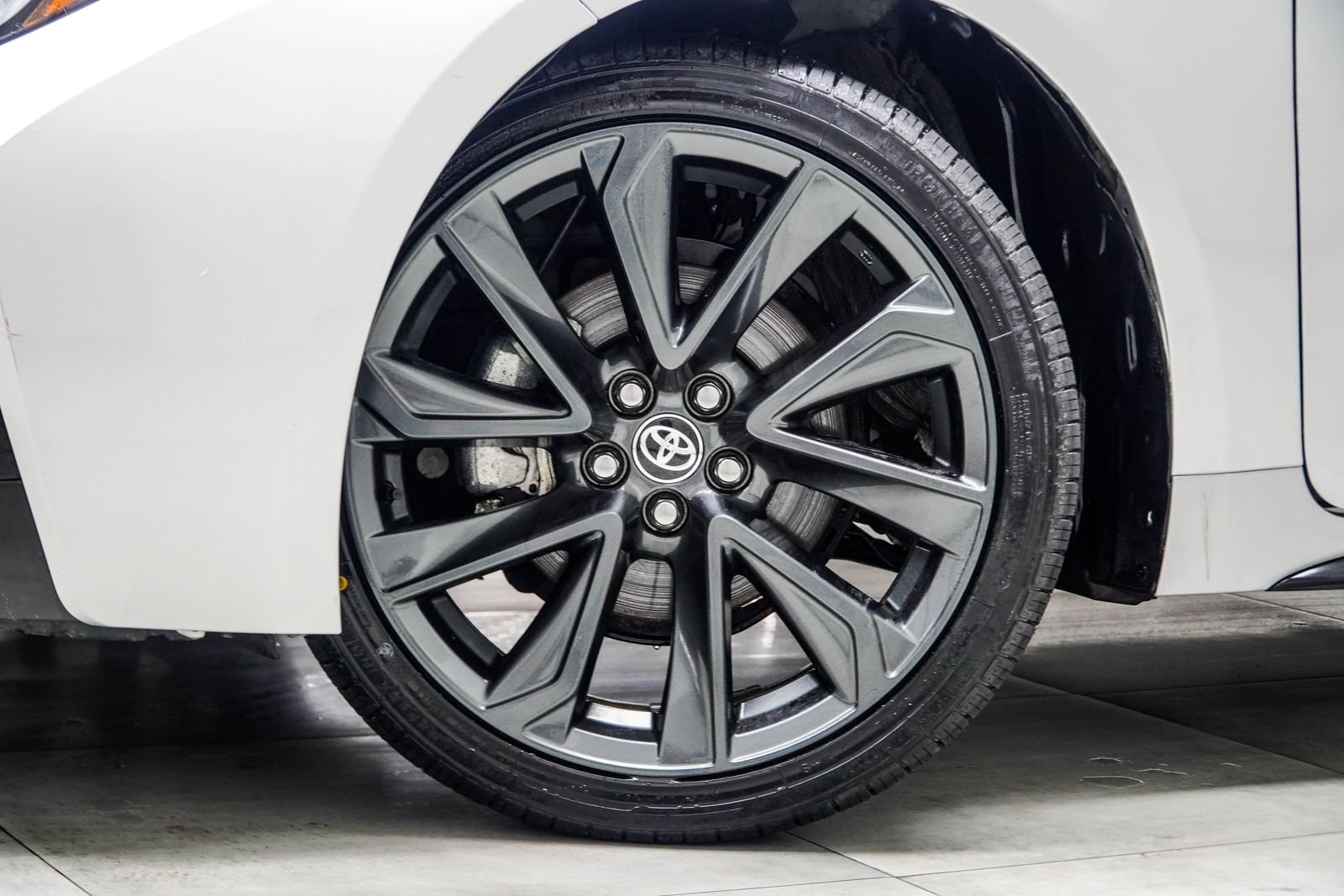 Used 2025 Gray Toyota XSE image 3