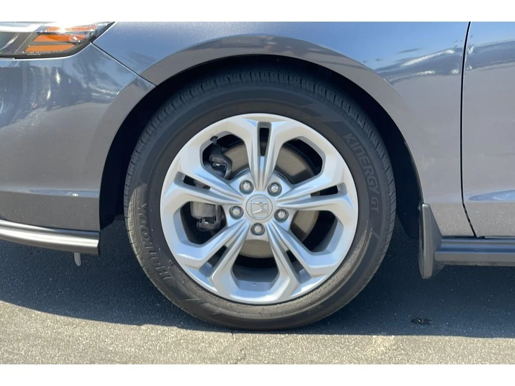 Used 2024 Meteorite Gray Metallic Honda LX image 37
