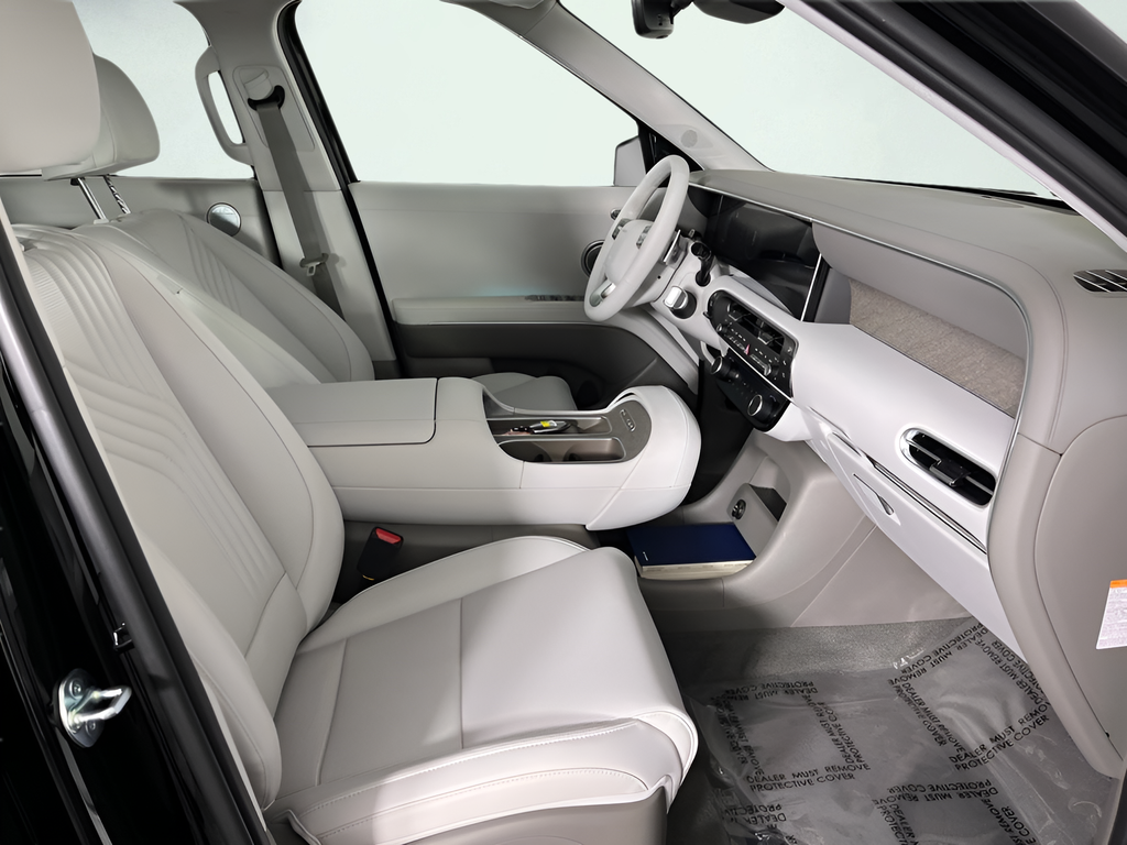 New 2026 Black Hyundai SEL Premium image 12
