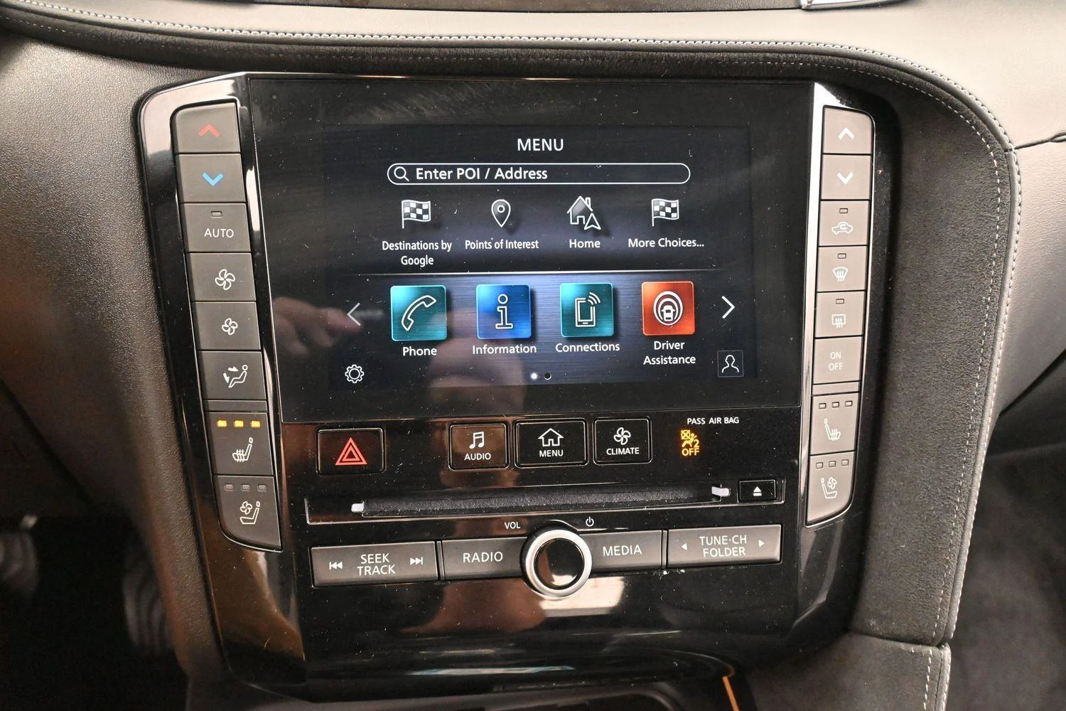 Used 2024 Black Obsidian INFINITI SENSORY image 25