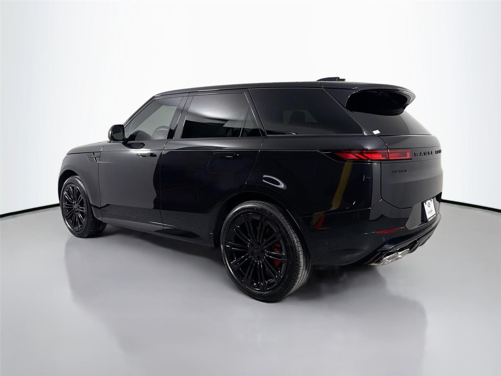 New 2026 Santorini Black Land Rover Autobiography V8 P530 image 7