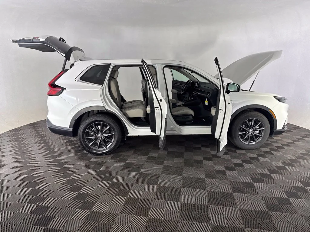 Used 2026 White Honda EX-L image 21