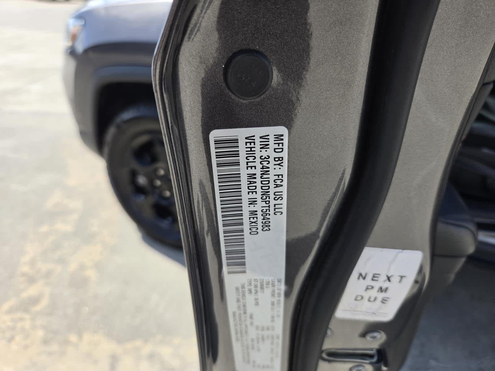 Used 2023 Granite Crystal Metallic Clearcoat Jeep Trailhawk image 27