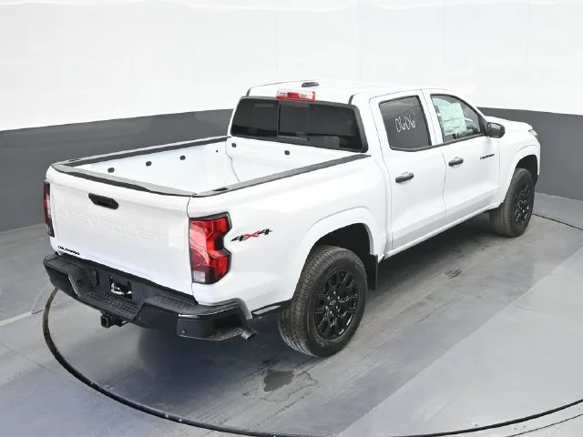 2026 Chevrolet Colorado Work Truck - Photo 17