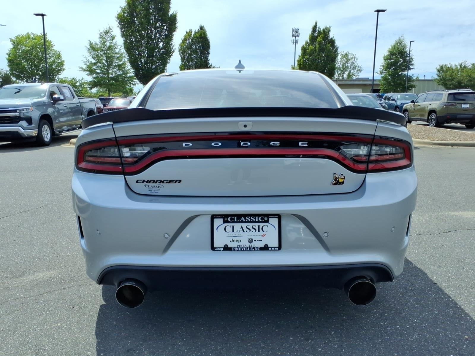 Used 2023 Triple Nickel Clearcoat Dodge Scat Pack image 17