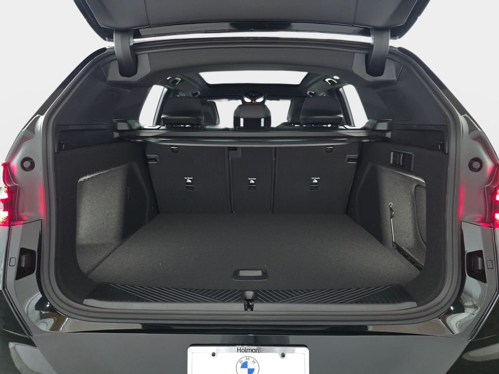 New 2026 Black Sapphire Metallic BMW 30 xDrive image 12
