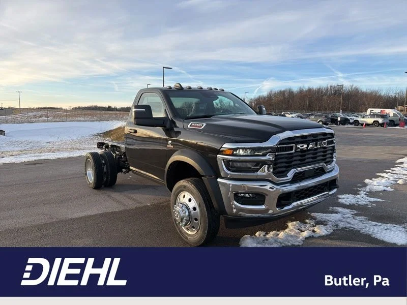 2026 RAM 5500 Tradesman 4X4 Reg Cab SWB DRW 145" WB's photo