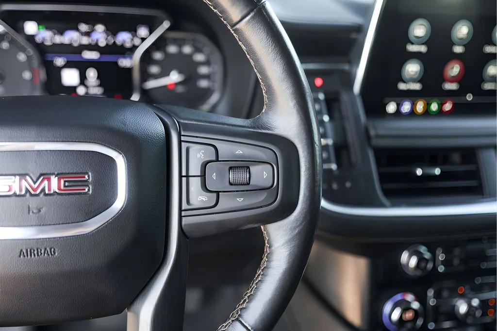 Used 2021 Black GMC AT4 image 16