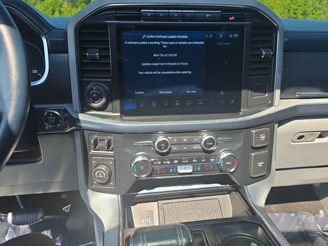 Used 2023 Gray Ford Limited image 21