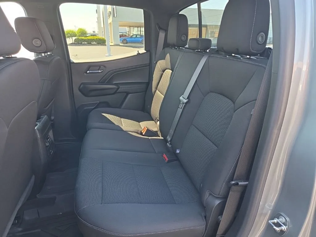 Used 2023 Sterling Gray Metallic Chevrolet LT image 27