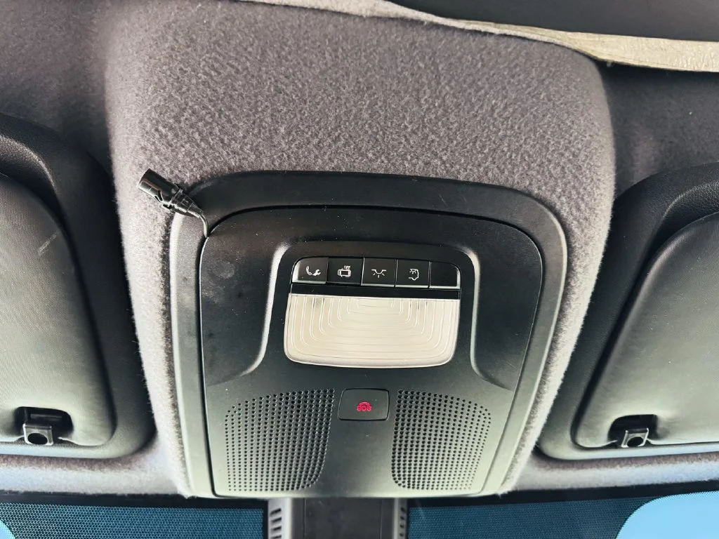 Used 2020  Mercedes-Benz  image 18