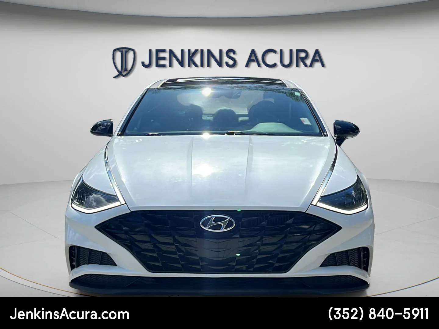Used 2020 Quartz White Hyundai SEL Plus image 8