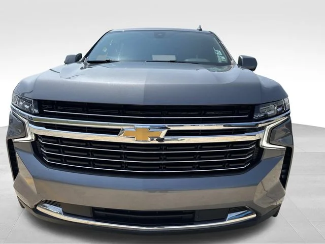 Used 2021 Gray Chevrolet LT image 3