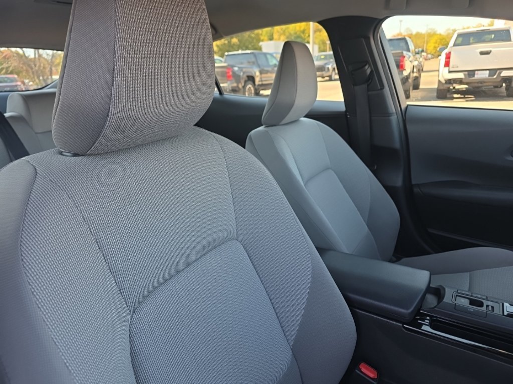 Certified Used 2023  Toyota LE image 10