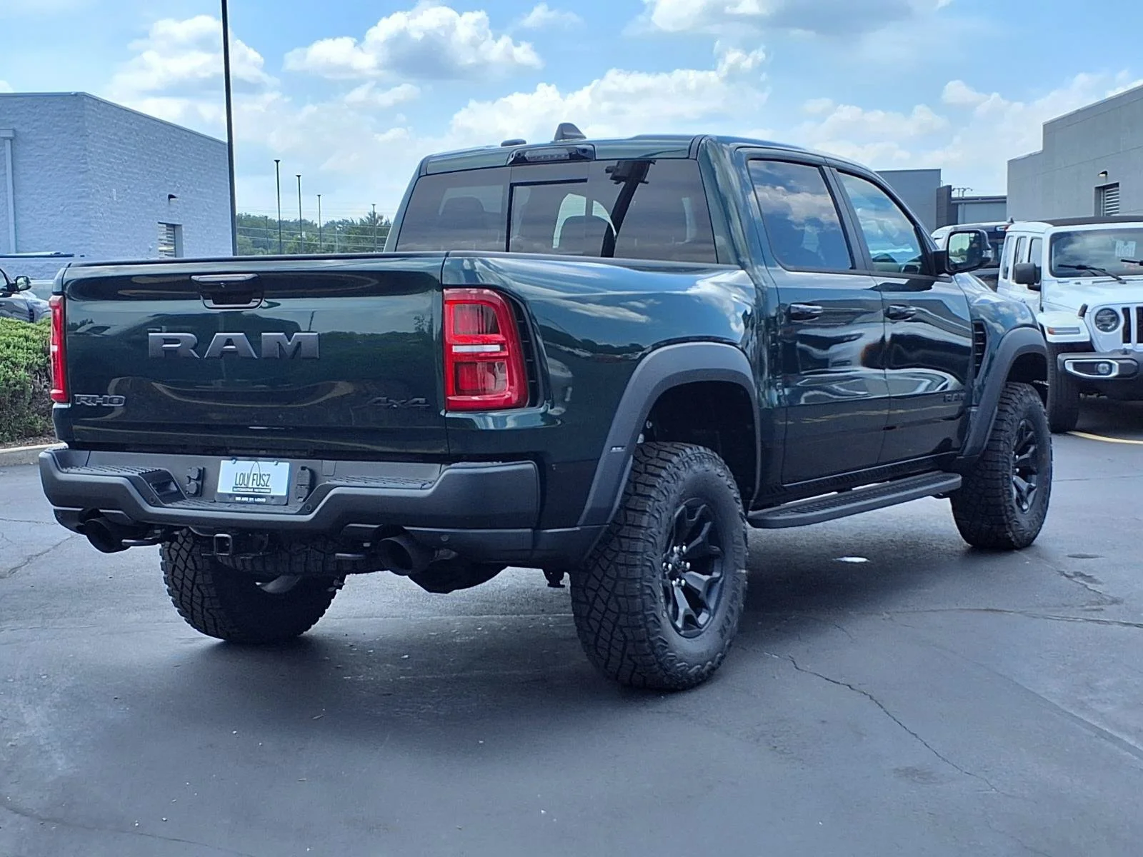 New 2026 Serrano-Green Metallic Exterior Paint RAM RHO image 25