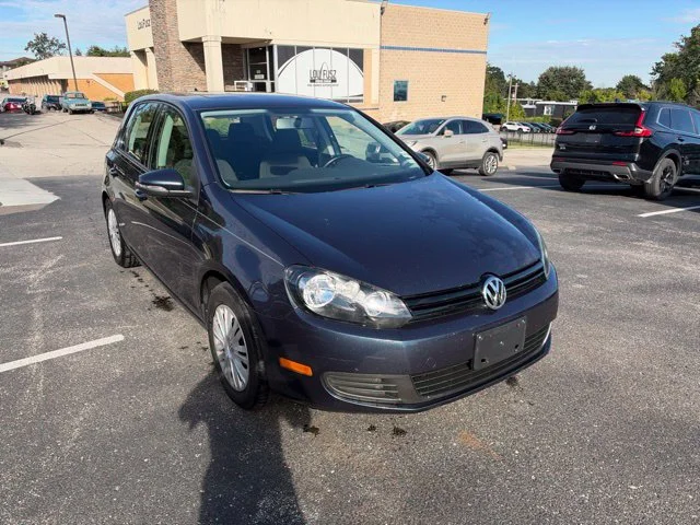 2014 Volkswagen Golf Base