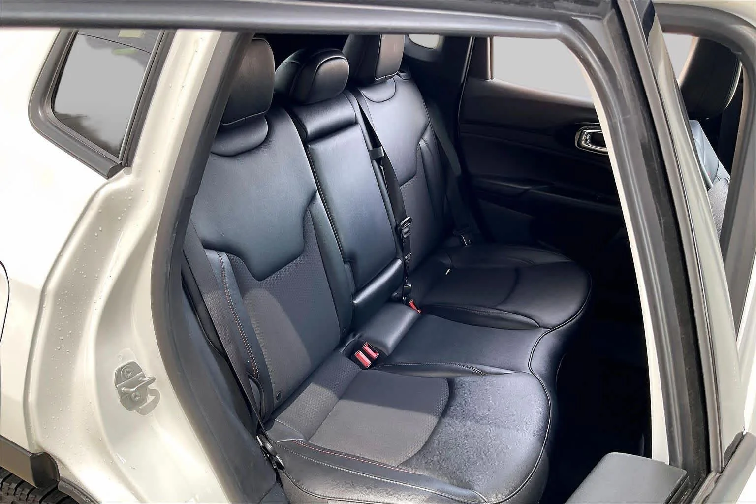 2025 Jeep Compass Trailhawk - Photo 17
