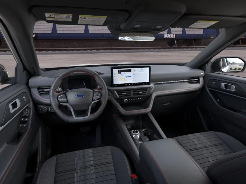 New 2026 Space White Metallic Ford ST-Line image 9