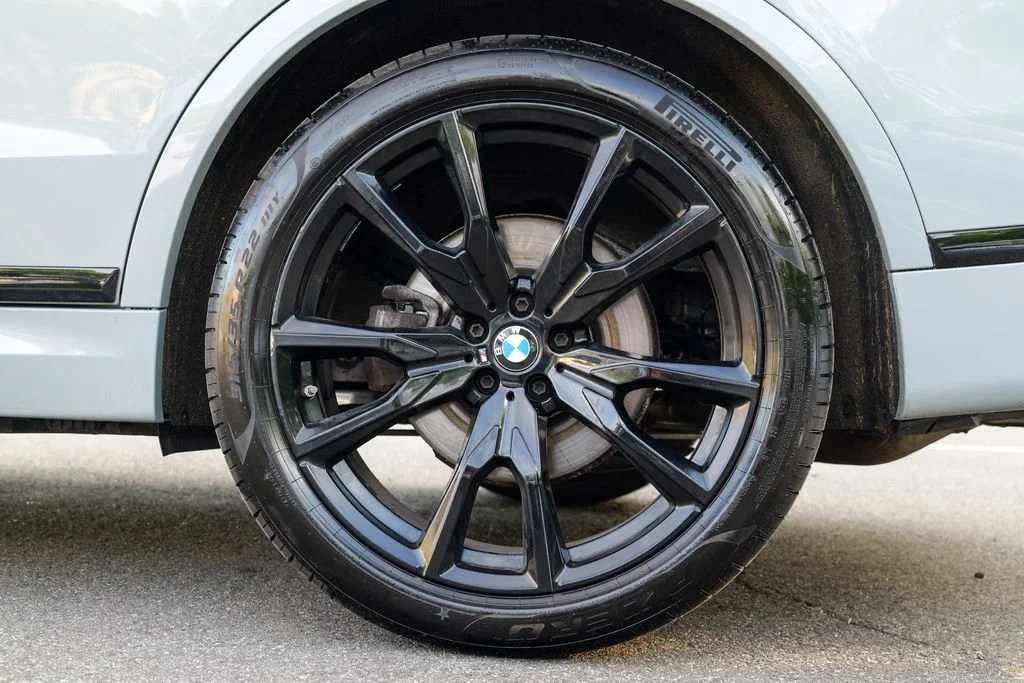 Used 2024 Brooklyn Gray Metallic BMW xDrive40i image 14