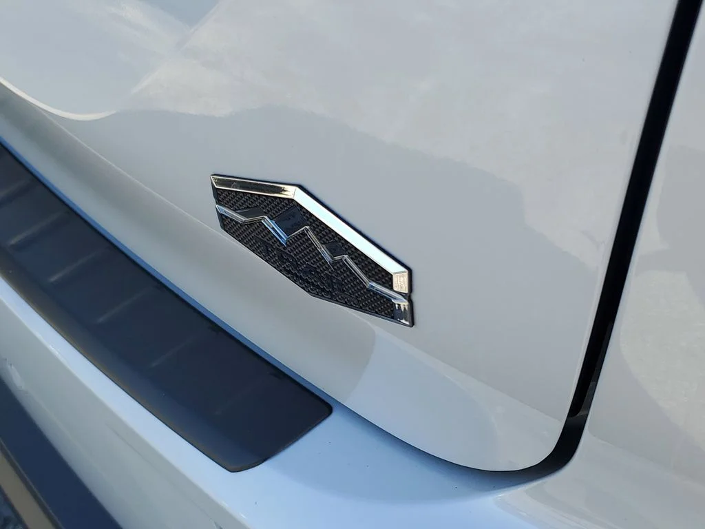 New 2026 White Mitsubishi Trail Edition image 8