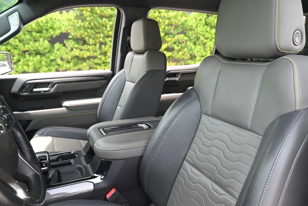 Used 2022 Blue Chevrolet ZR2 image 8