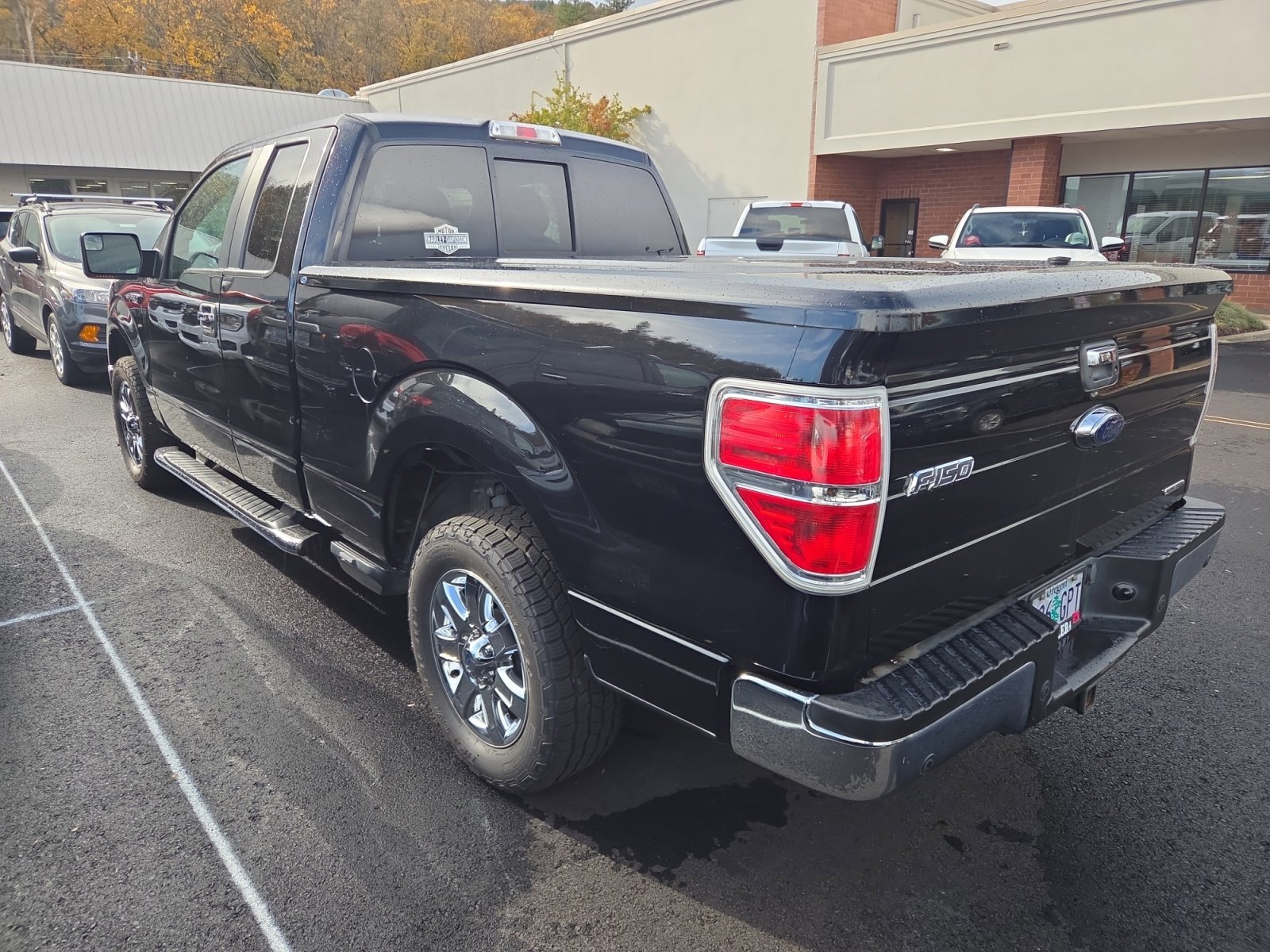 2013 Ford F-150 XLT photo 2