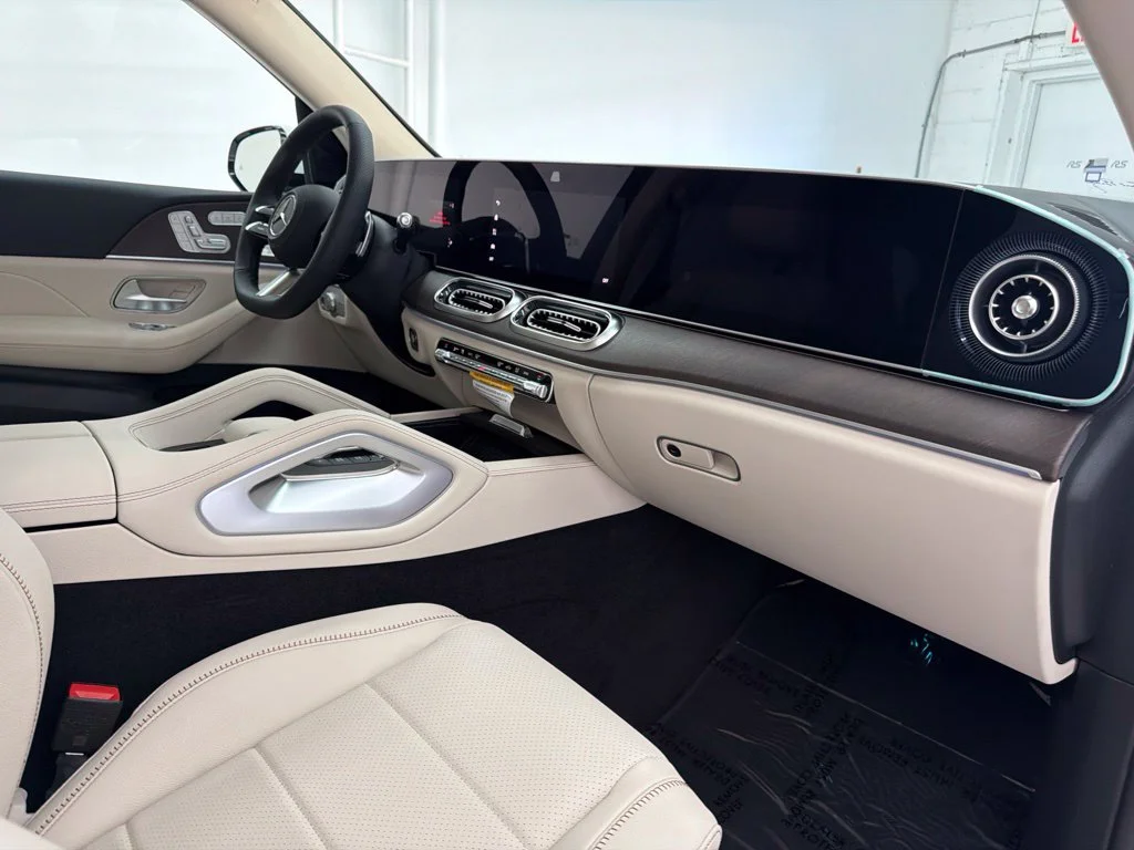 New 2027 White Mercedes-Benz GLE 350 image 31