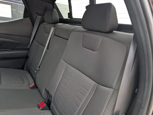 Used 2023 Black Hyundai SEL Premium image 27