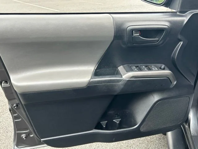 Used 2019 Gray Toyota SR5 image 20