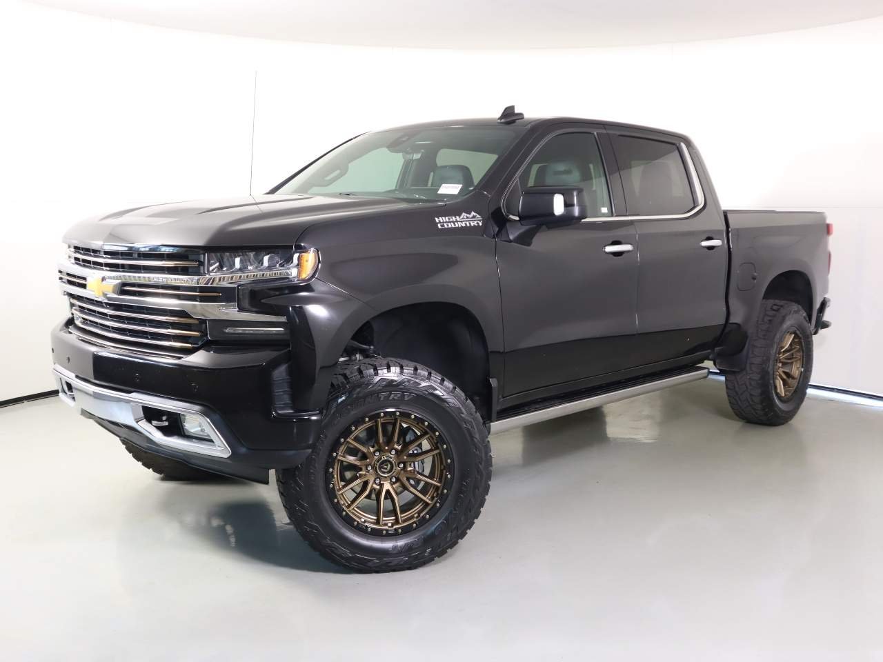 Used 2020 Black Chevrolet High Country Crew Cab image 1