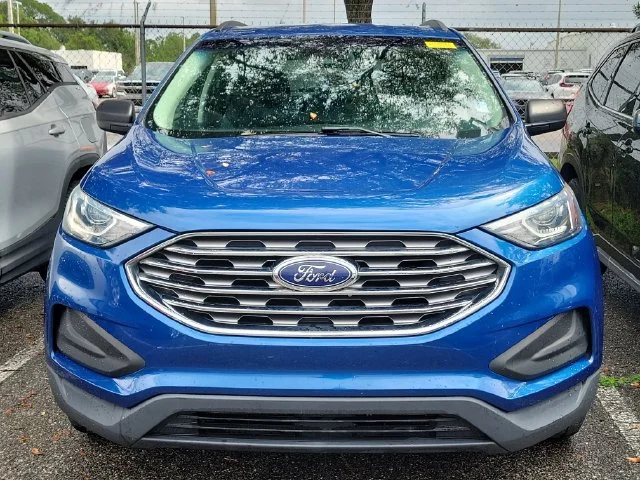 Used 2020 Atlas Blue Metall Ford SE image 2