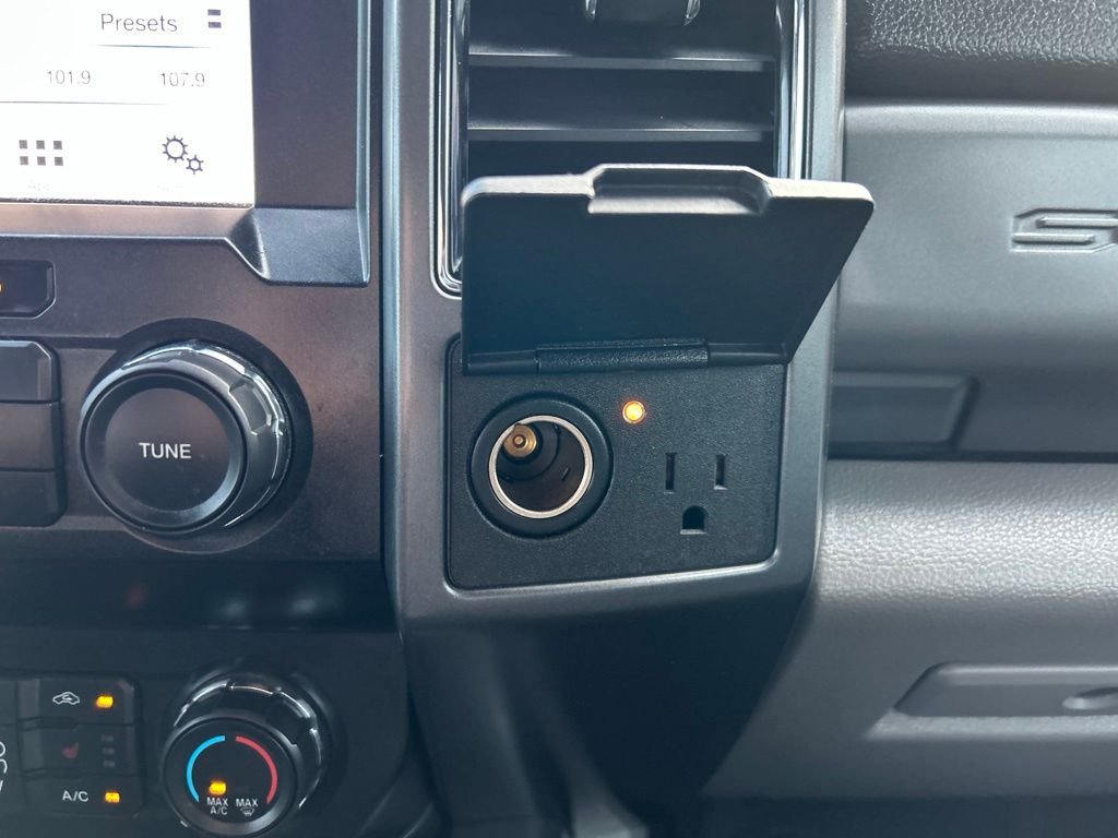 Used 2019 Red Ford XLT image 30