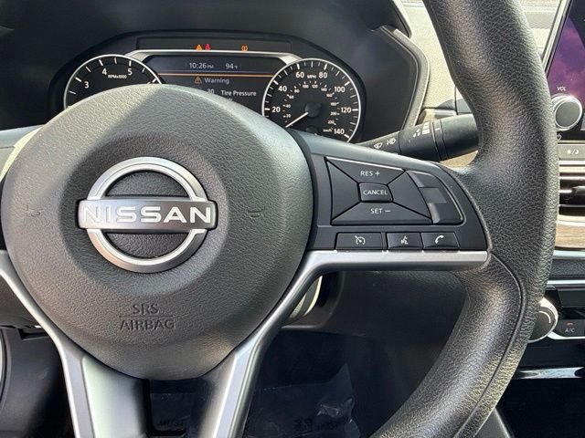 Used 2024 Silver Nissan 2.5 SV image 27