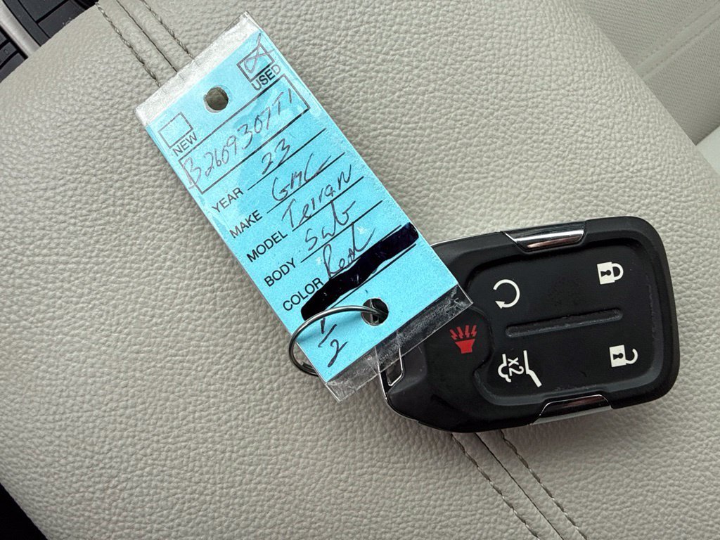 Used 2023 Red GMC Denali image 39