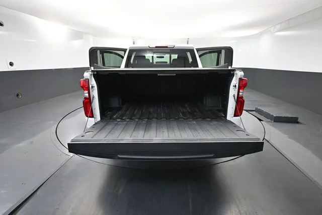 Used 2020 Beige Chevrolet High Country image 42